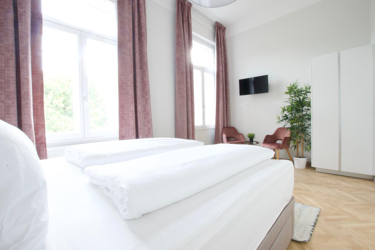 Europest Luxury Suites Budapešť Exteriér fotografie